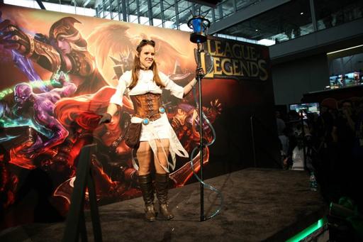 Лига Легенд - Косплей по LoL на PAX East 2012